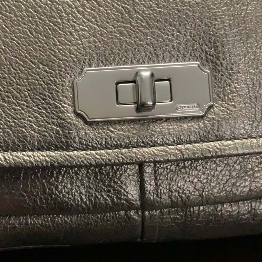 Coach Metallic Silver Crossbody Shoulder Bag - Picture 2 of 11